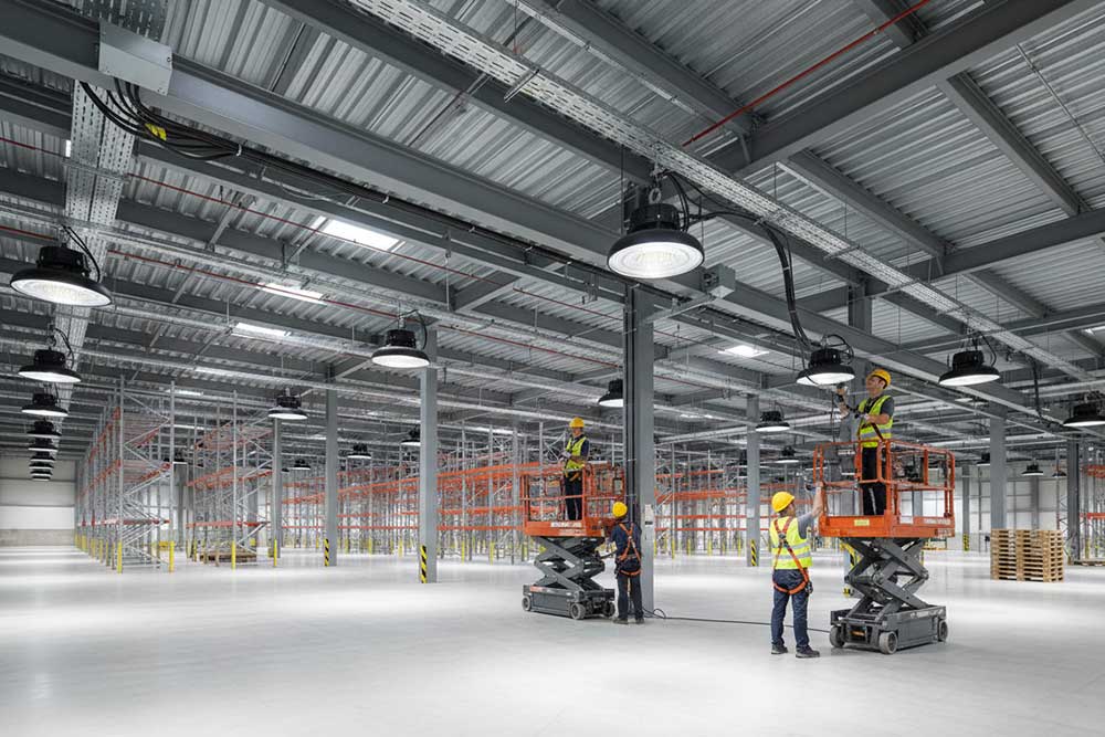 How to Wire LED High Bay Lights for Industrial ...