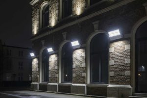 Are LED Flood Lights as Bright as Halogen?