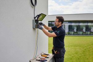 How to Wire a LED Flood Light?