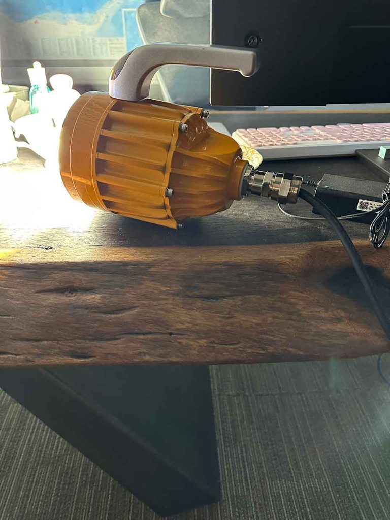 Hazardous Area Working Lights in Real Industrial Conditions（images 2）