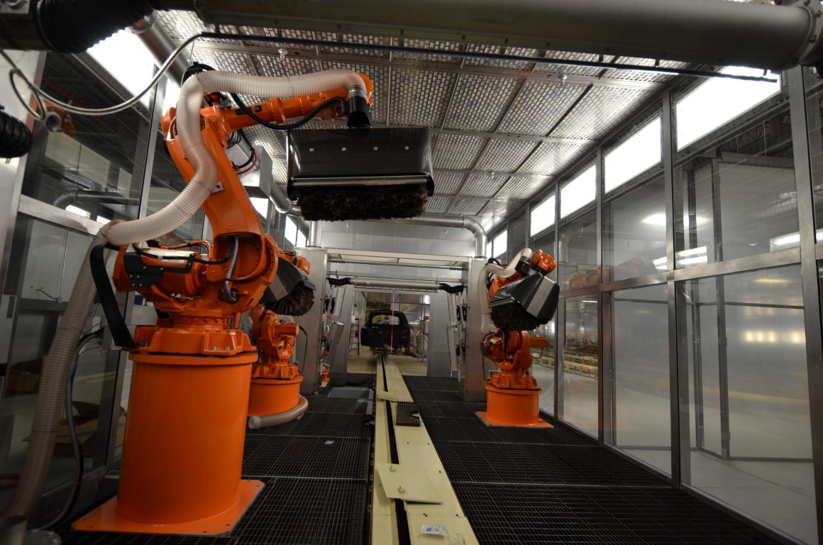 The Ideal Safety Lighting Solution for Paint Spray Booths &mdash; SEEKINGLED BAY51 &amp; LO Series Explosion-Proof Lights（images 3）